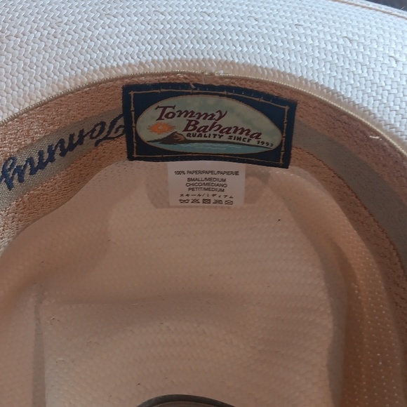 TBD33_033_main?$  Tommy Bahama hat